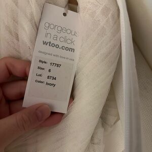 Wtoo Ivory Lace Gown